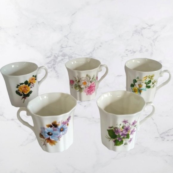 Set of Royal Grafton Fine Bone China Floral Teacups - Made in England (Set of 5) - Picture 1 of 2